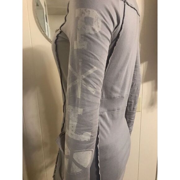 Anama Lightweight Womens Small Gray Ruched Sides Tunic Dress Graphics Peace Sign - Picture 5 of 7